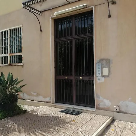 بيت ضيافة Affitti Brevi Olimpo 3*